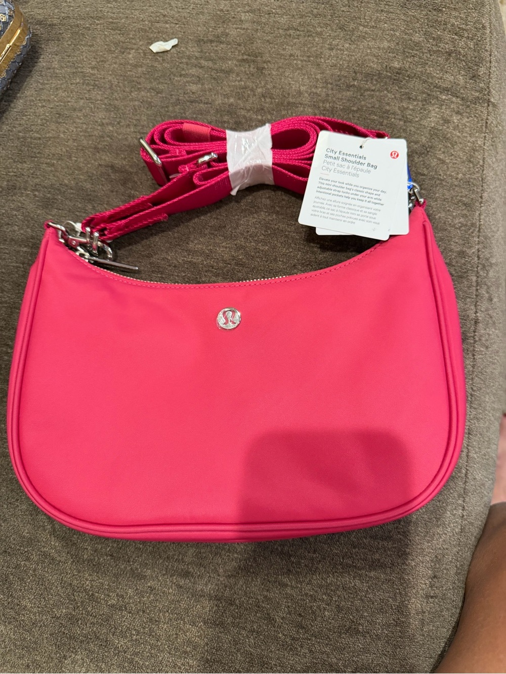lululemon athletica Small Shoulder Bag in Hot Pink